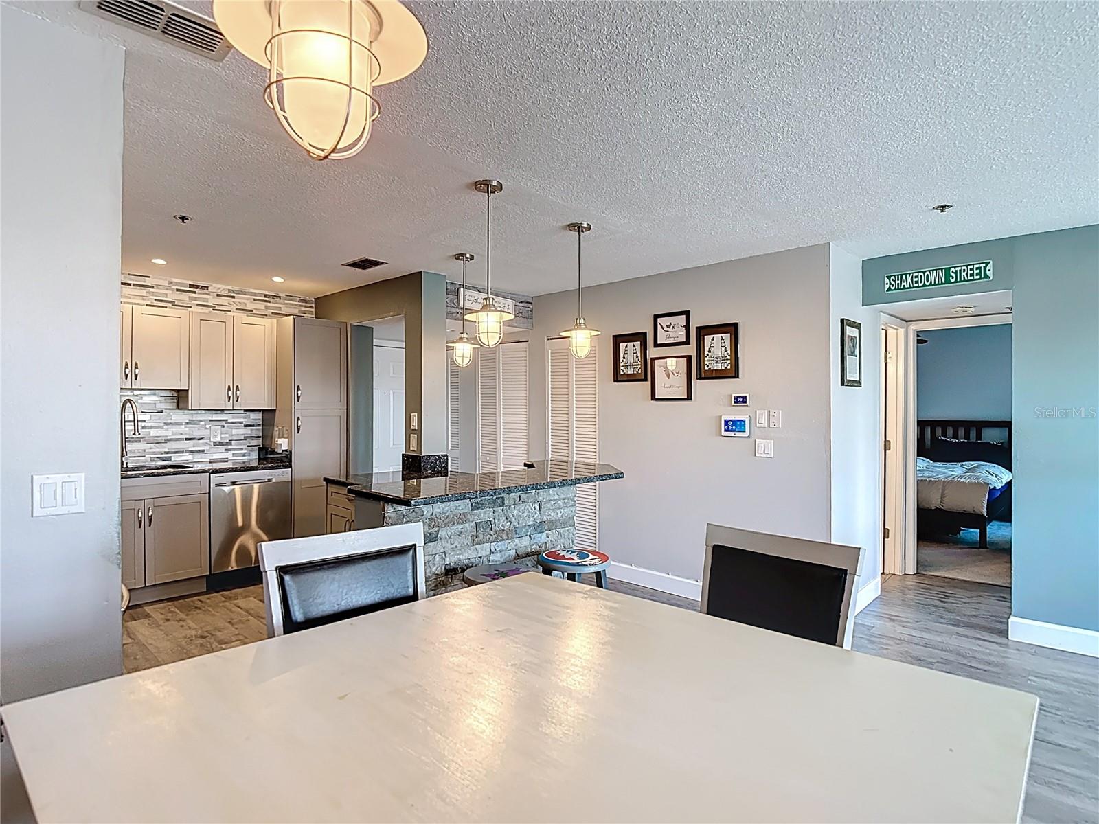 5722 BISCAYNE CT #304 — photo 29