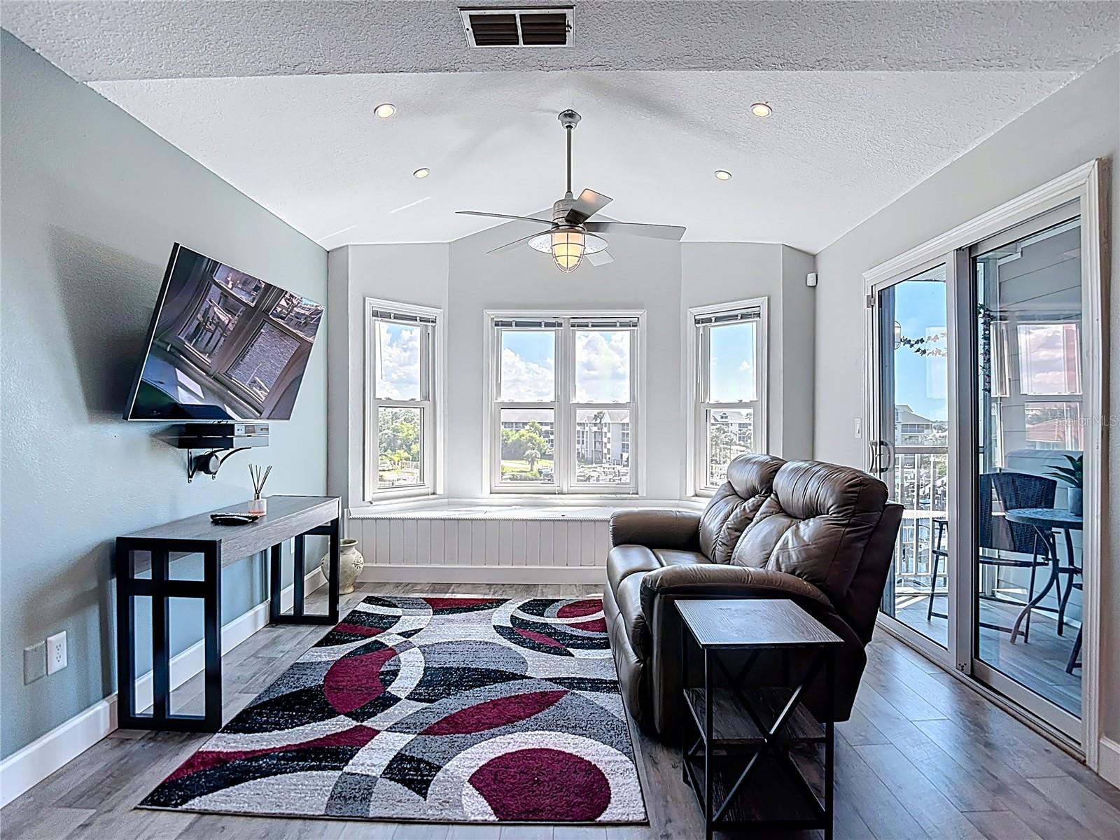 5722 BISCAYNE CT #304 — photo 31