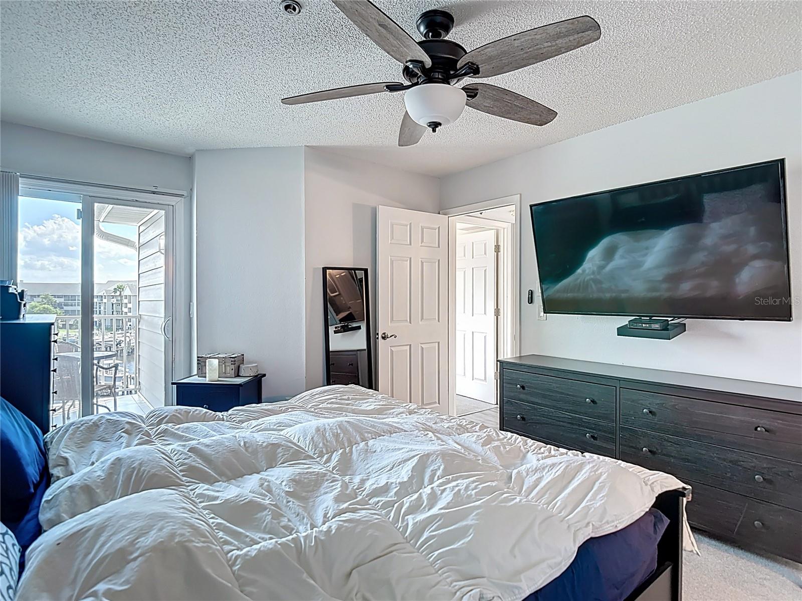 5722 BISCAYNE CT #304 — photo 47