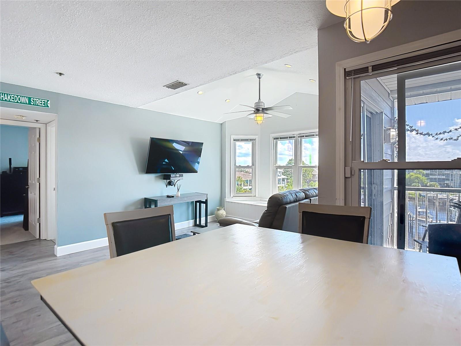 5722 BISCAYNE CT #304 — photo 25