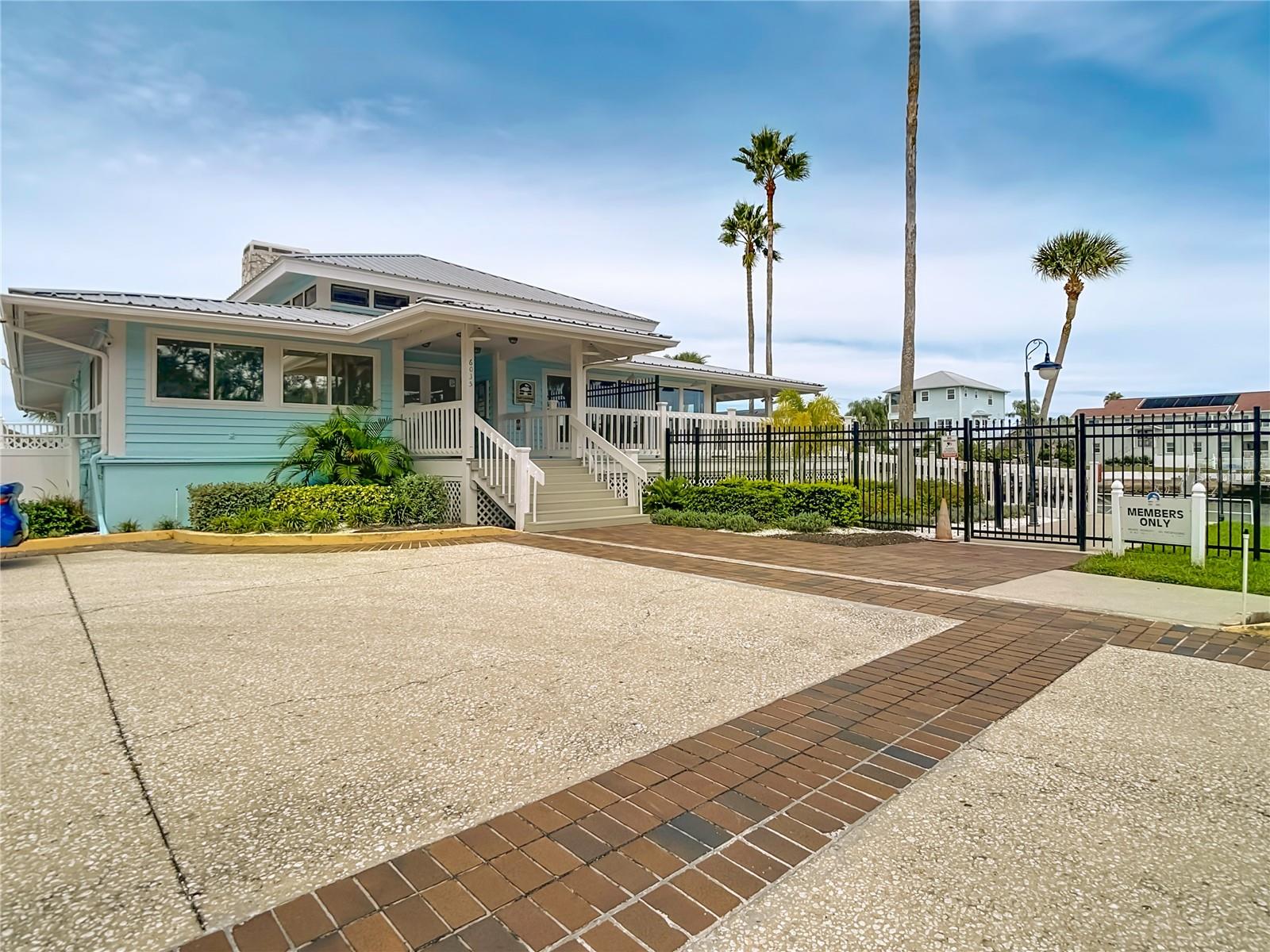 5722 BISCAYNE CT #304 — photo 78