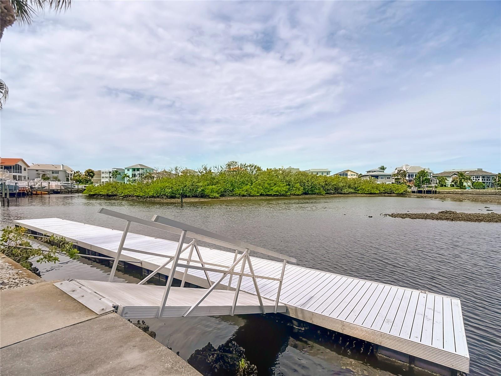 5722 BISCAYNE CT #304 — photo 97