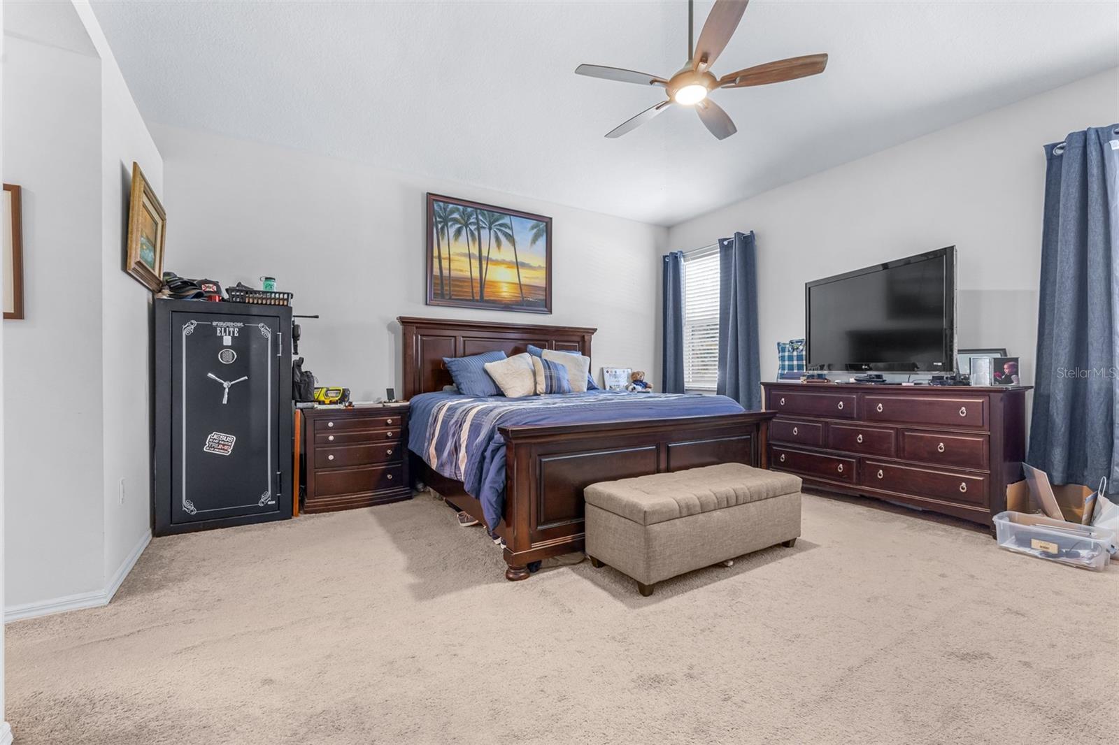 17012 FALCONRIDGE RD — photo 32