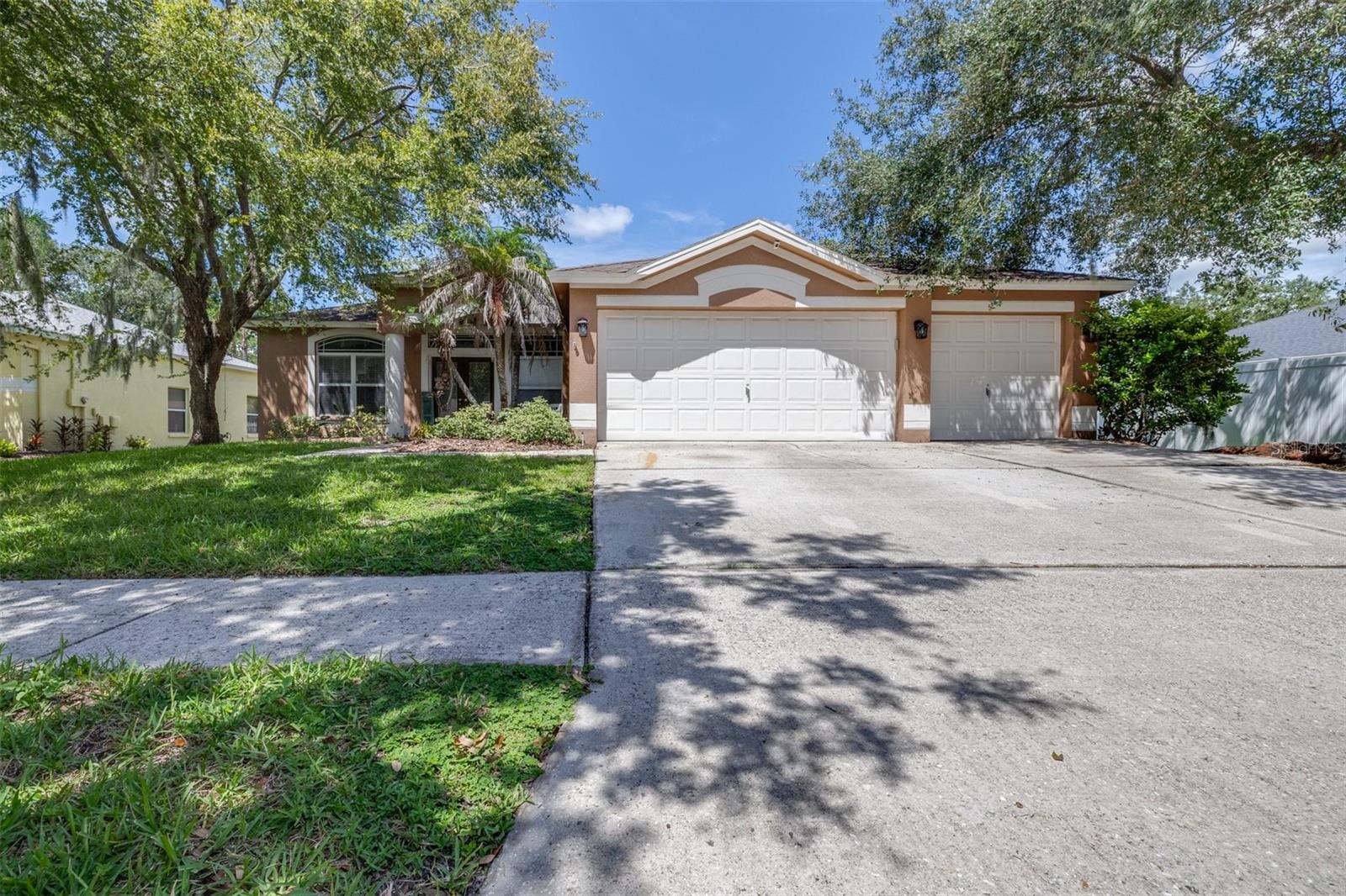 17012 FALCONRIDGE RD — photo 2