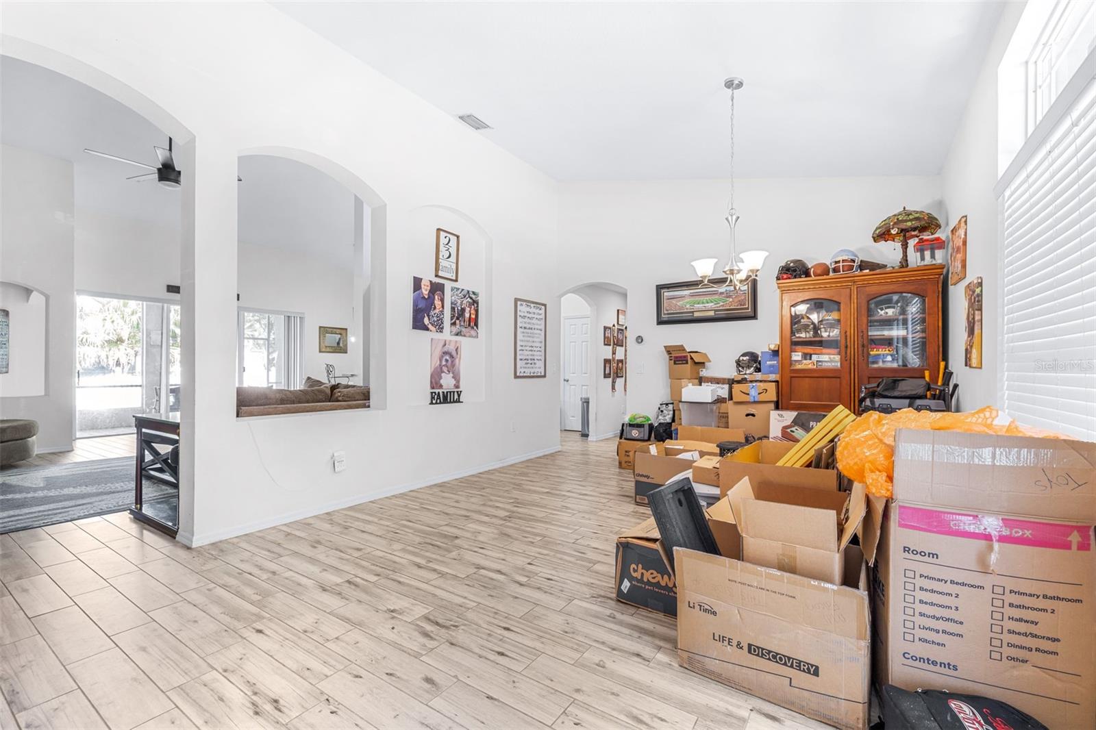 17012 FALCONRIDGE RD — photo 15