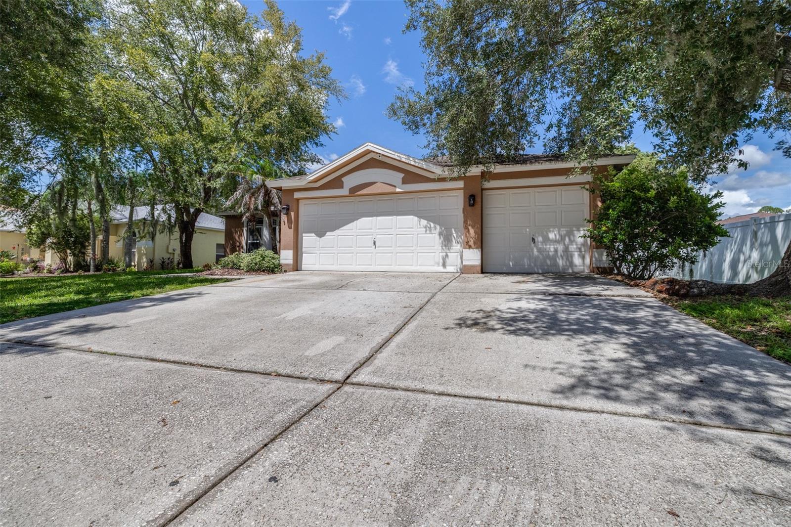 17012 FALCONRIDGE RD — photo 5