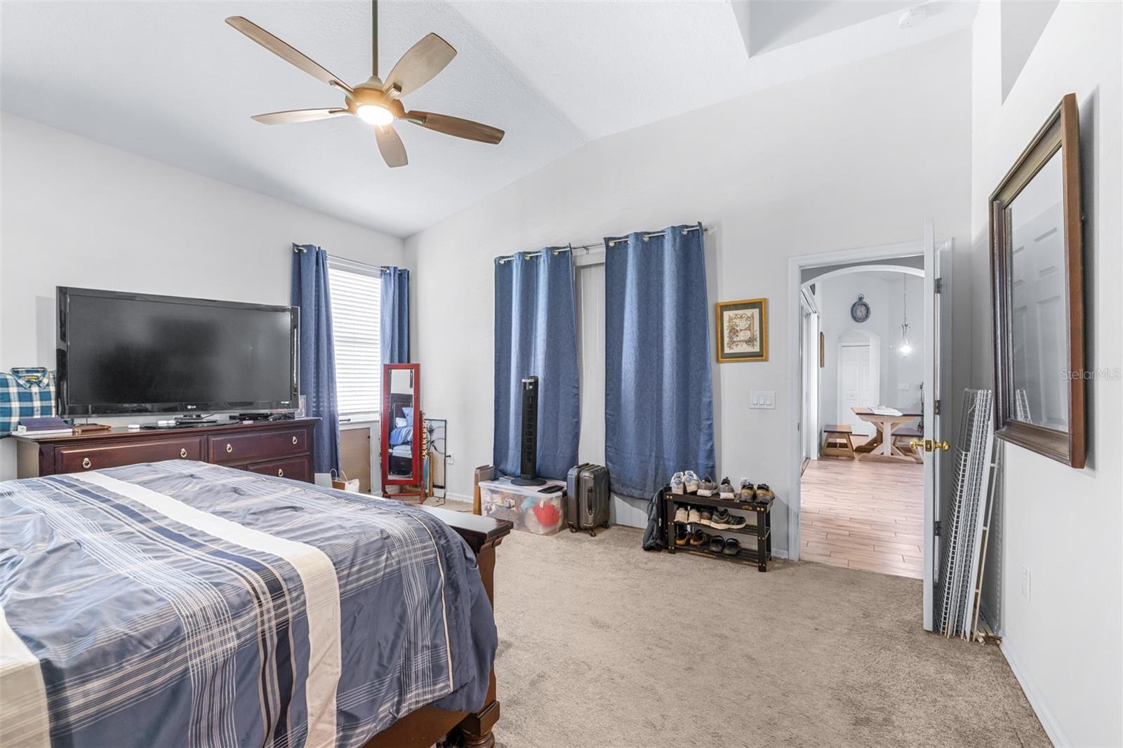 17012 FALCONRIDGE RD — photo 34