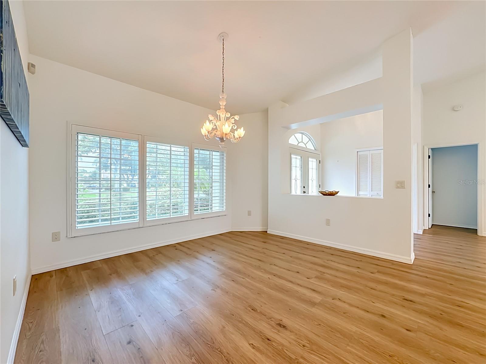 4415 HIGHLAND OAKS CIR — photo 7
