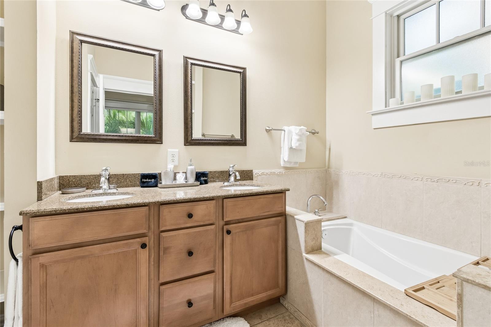 509 S WILLOW AVE #1 & 2 — photo 38