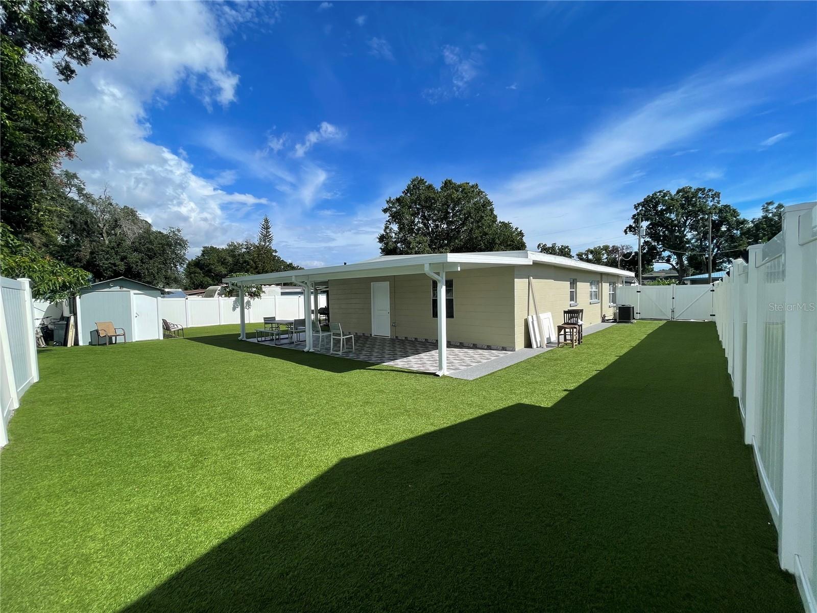 2307 W HAMILTON AVE — photo 24