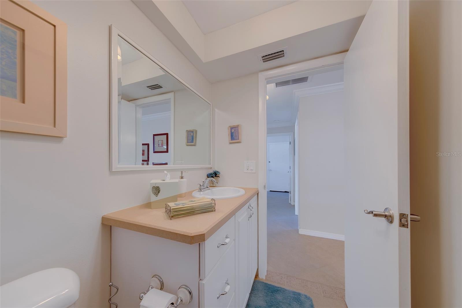 2061 ATTACHE CT — photo 50