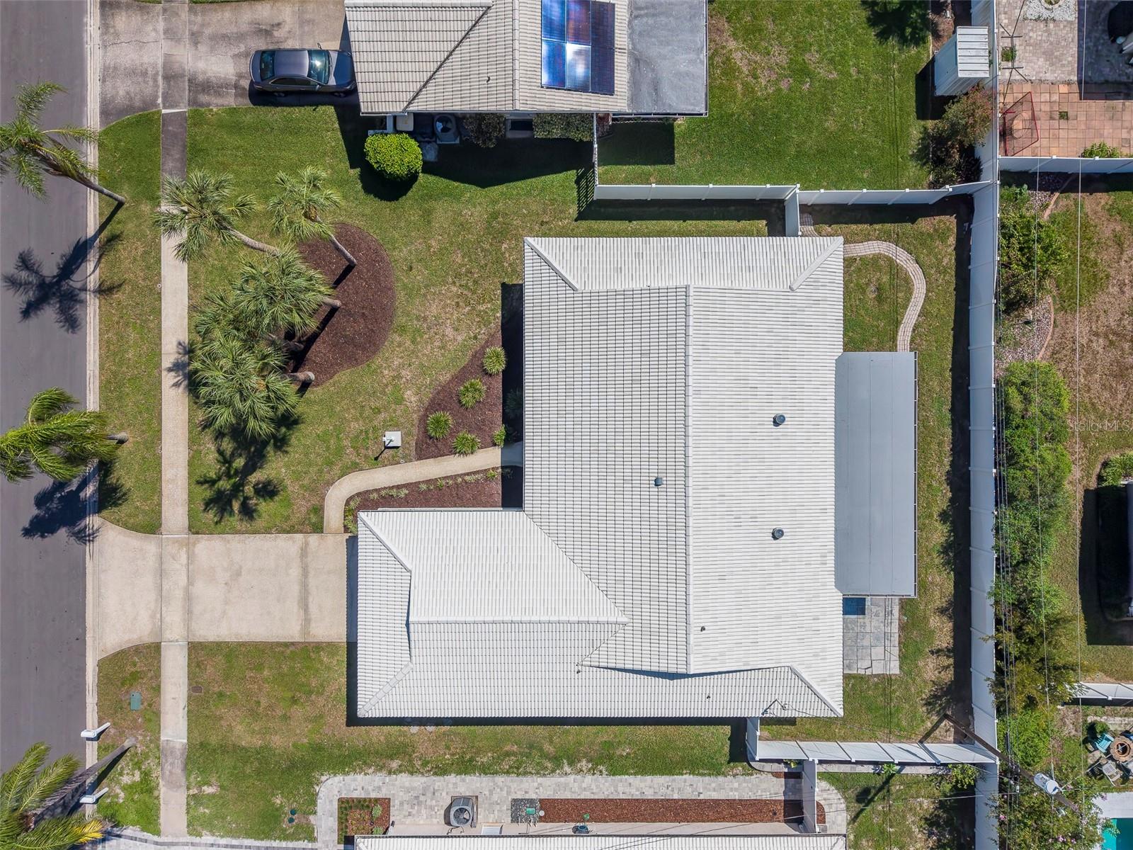 2061 ATTACHE CT — photo 80