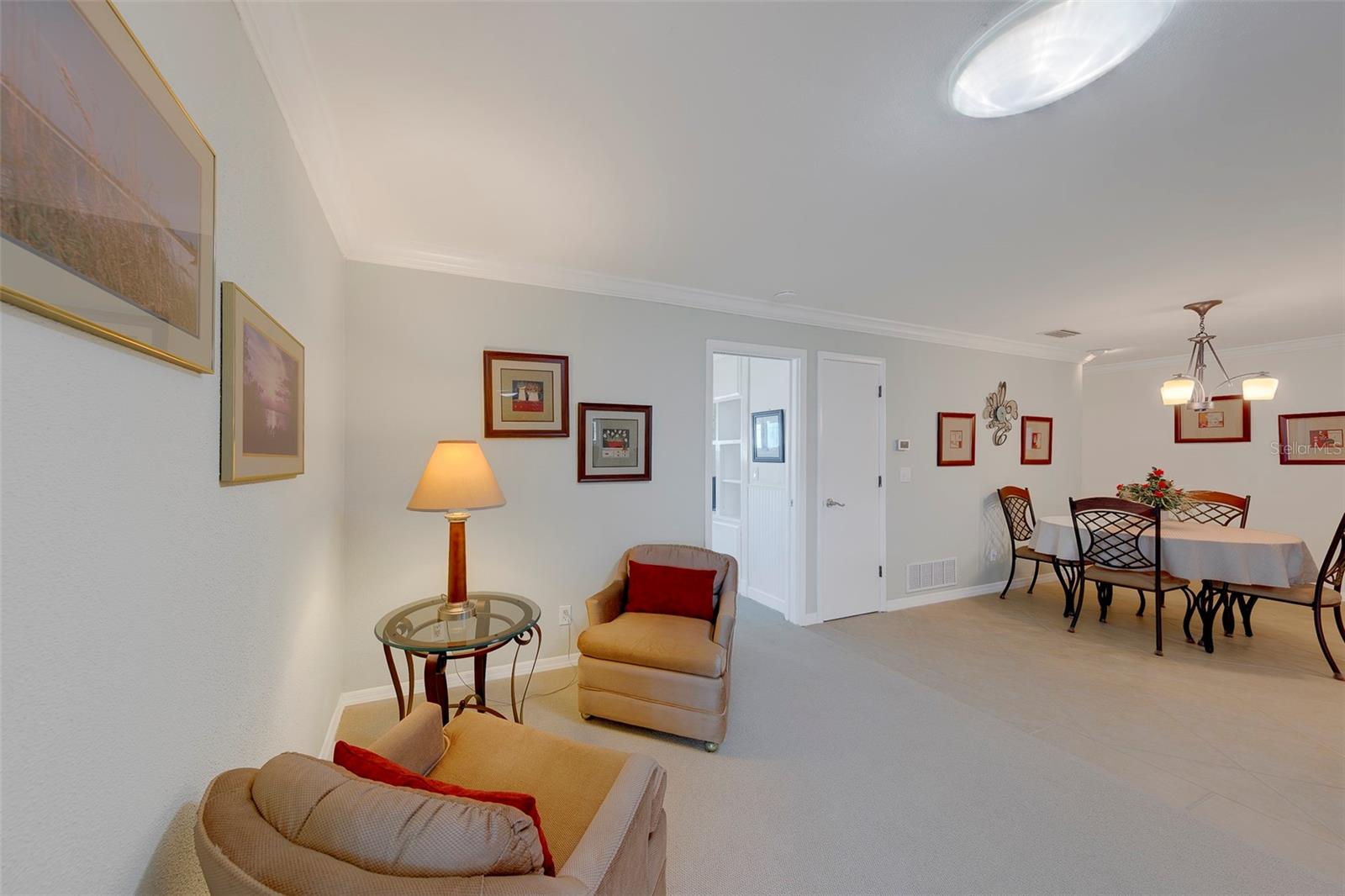 2061 ATTACHE CT — photo 30