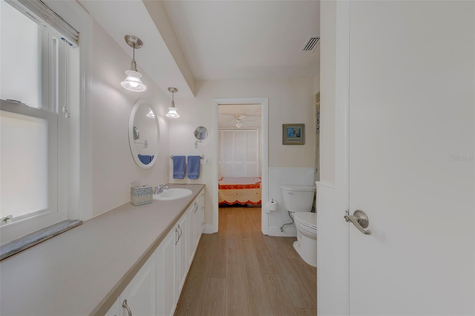 2061 ATTACHE CT — photo 34