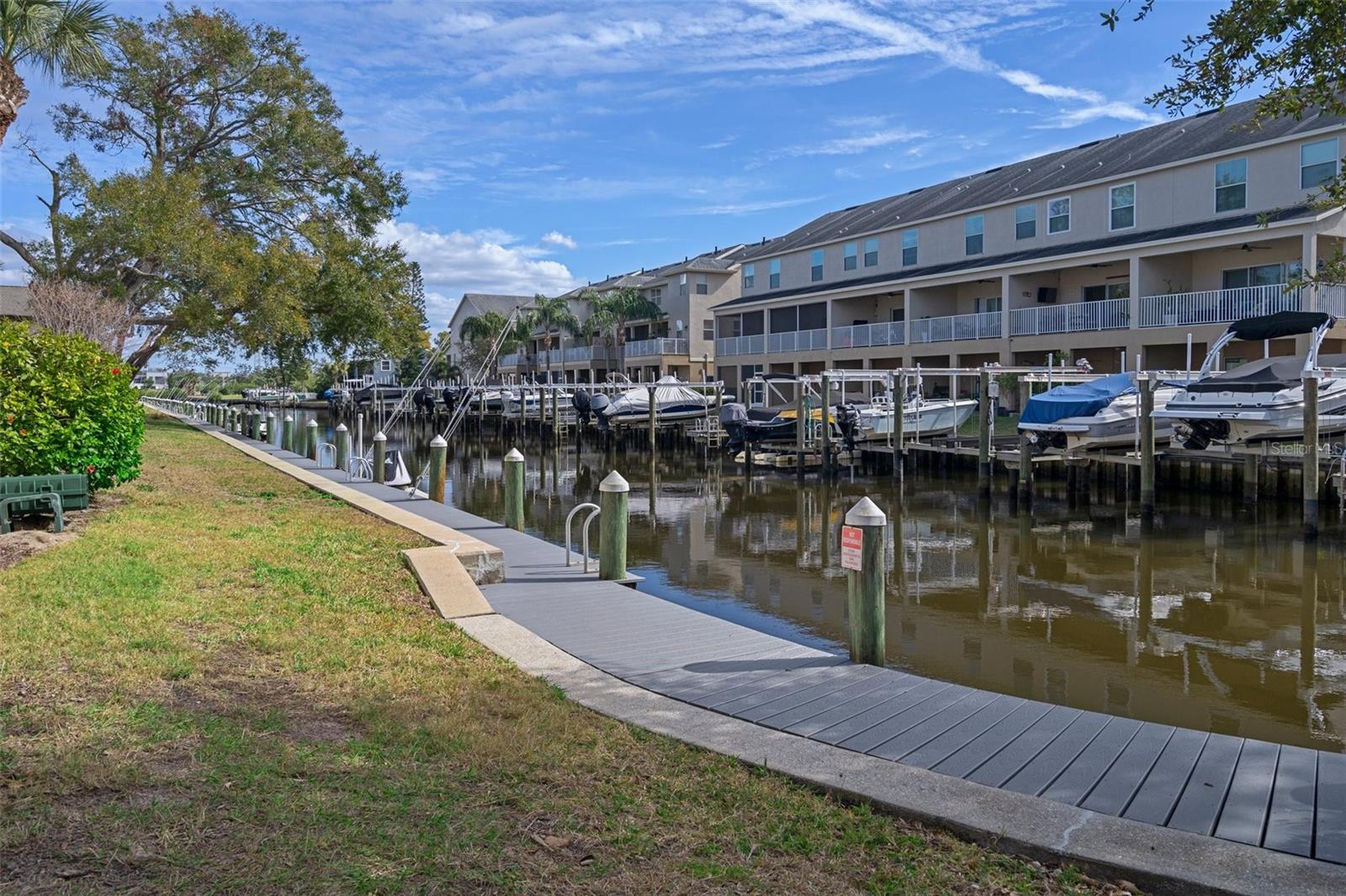 314 MOORINGS COVE DR — photo 28