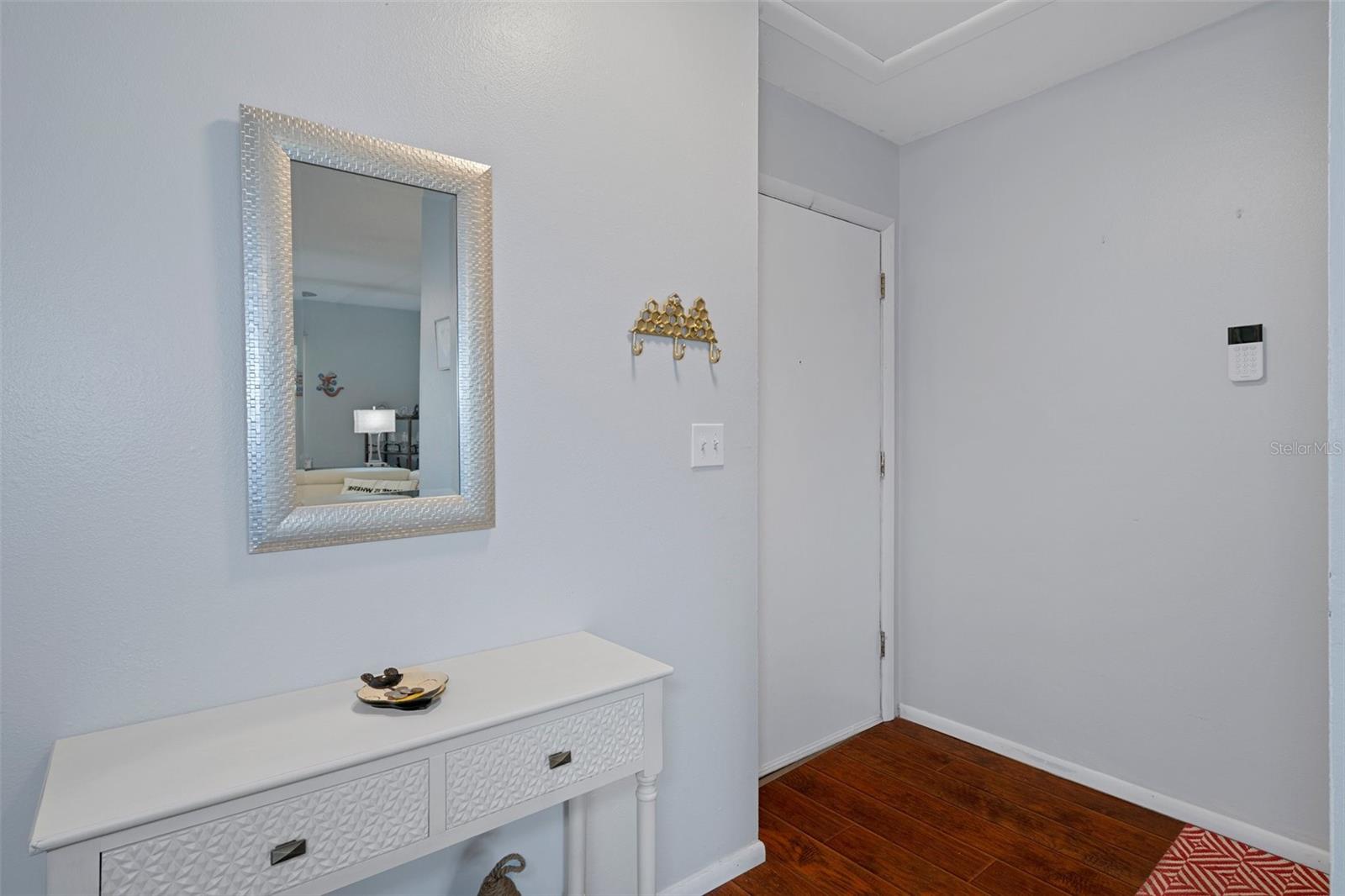 314 MOORINGS COVE DR — photo 5
