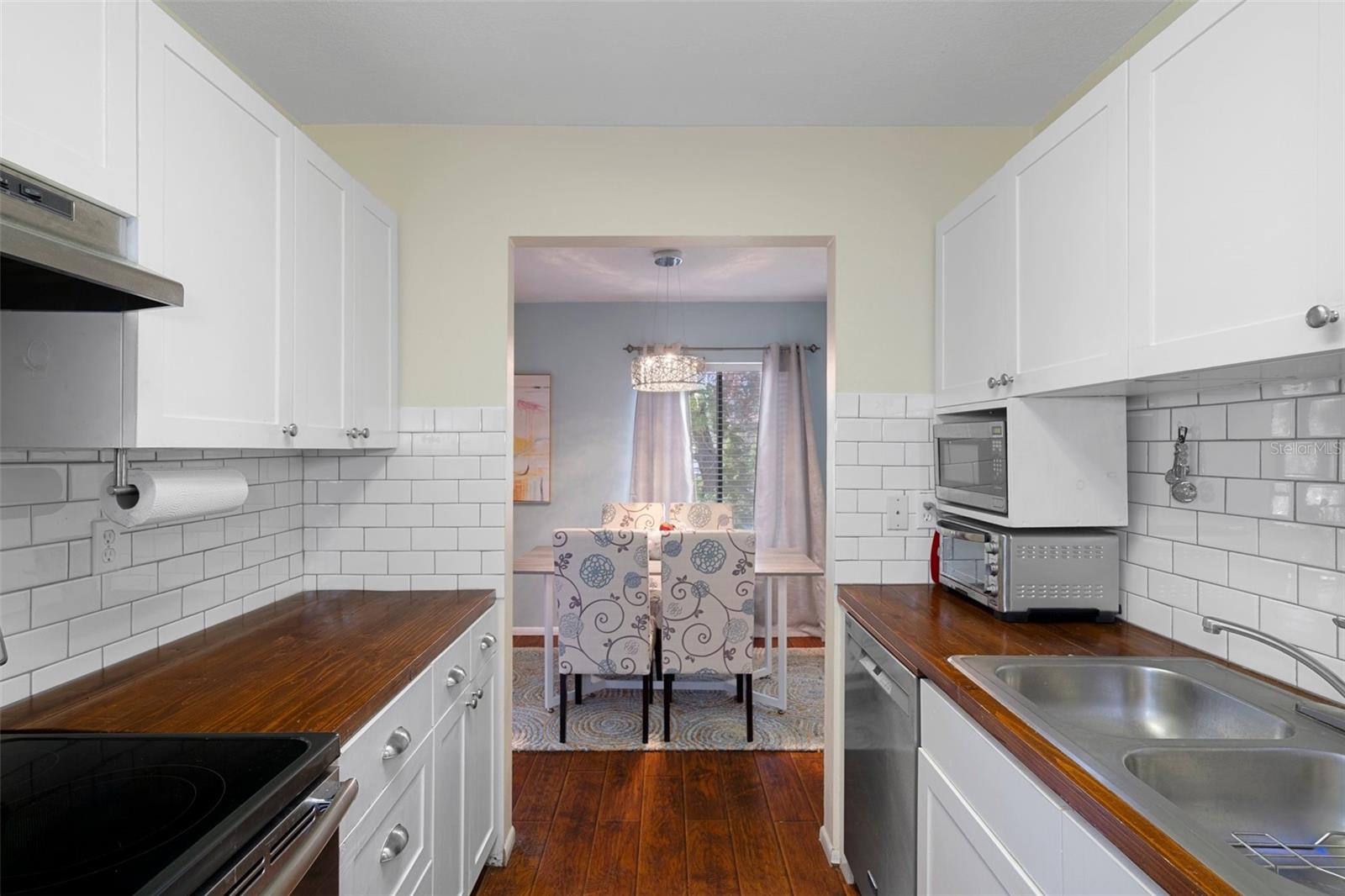 314 MOORINGS COVE DR — photo 14