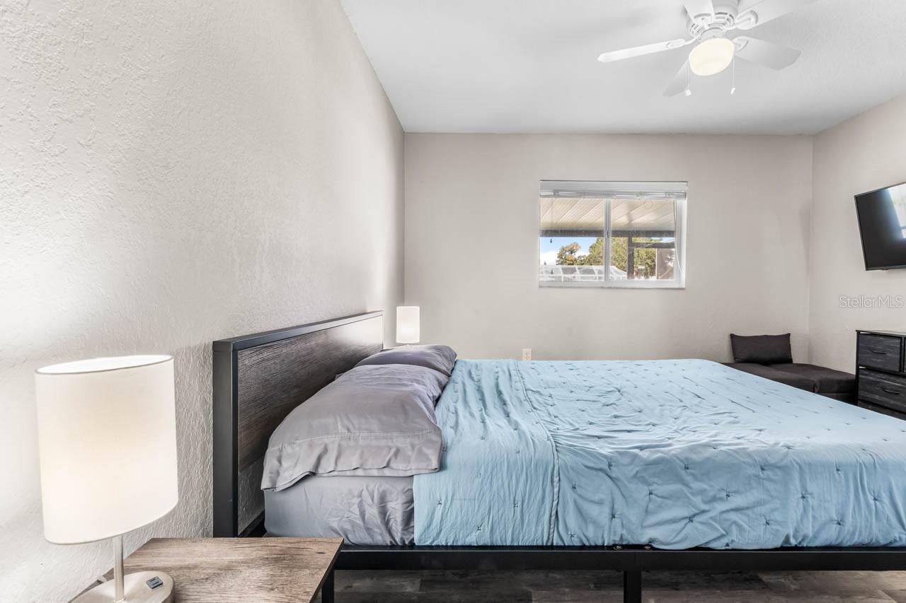 7036 13TH ST E — photo 14