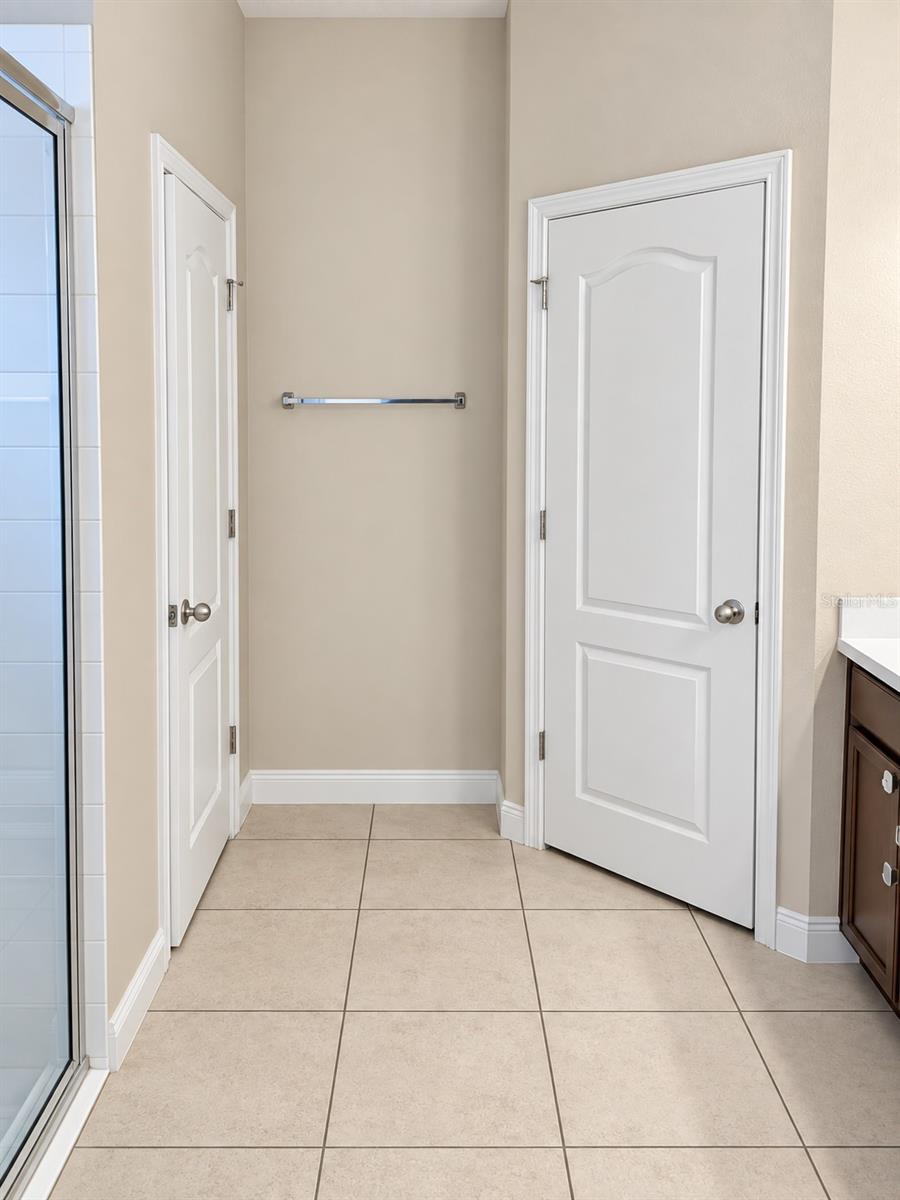 11517 QUIET FOREST DR — photo 6