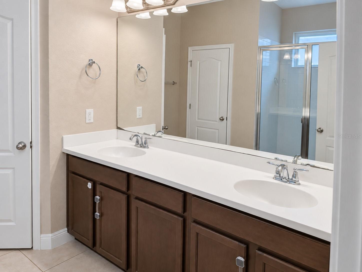 11517 QUIET FOREST DR — photo 5