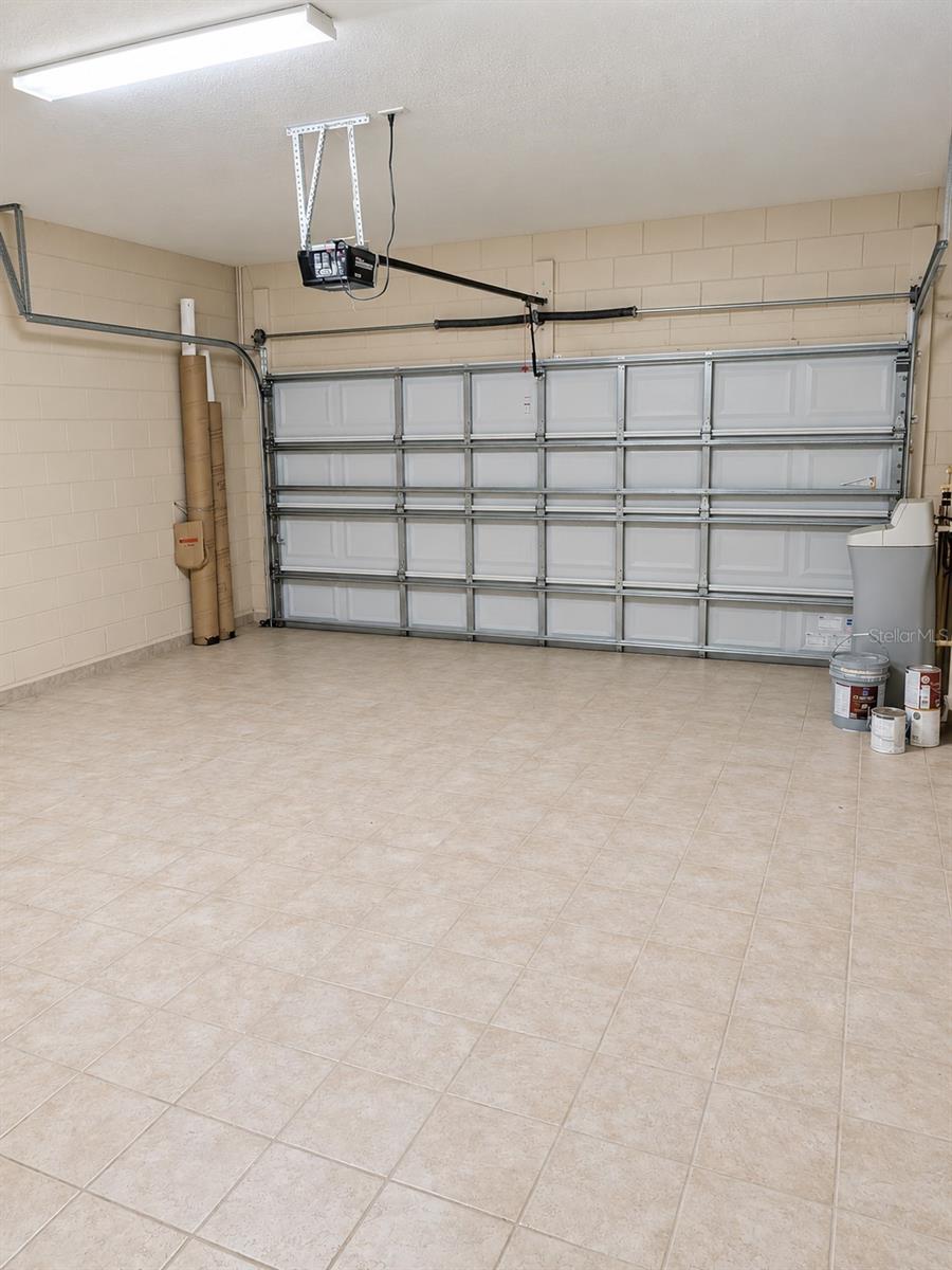 11517 QUIET FOREST DR — photo 9