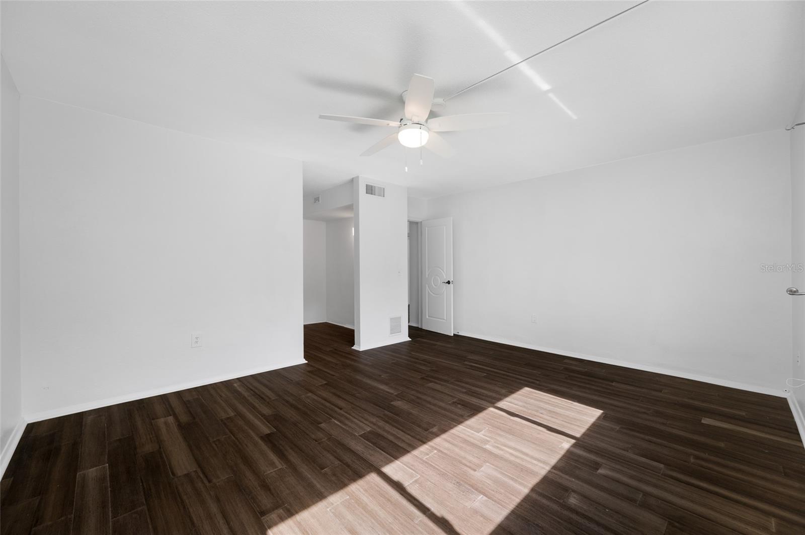 16 COUNTRY CLUB DR #16 — photo 37