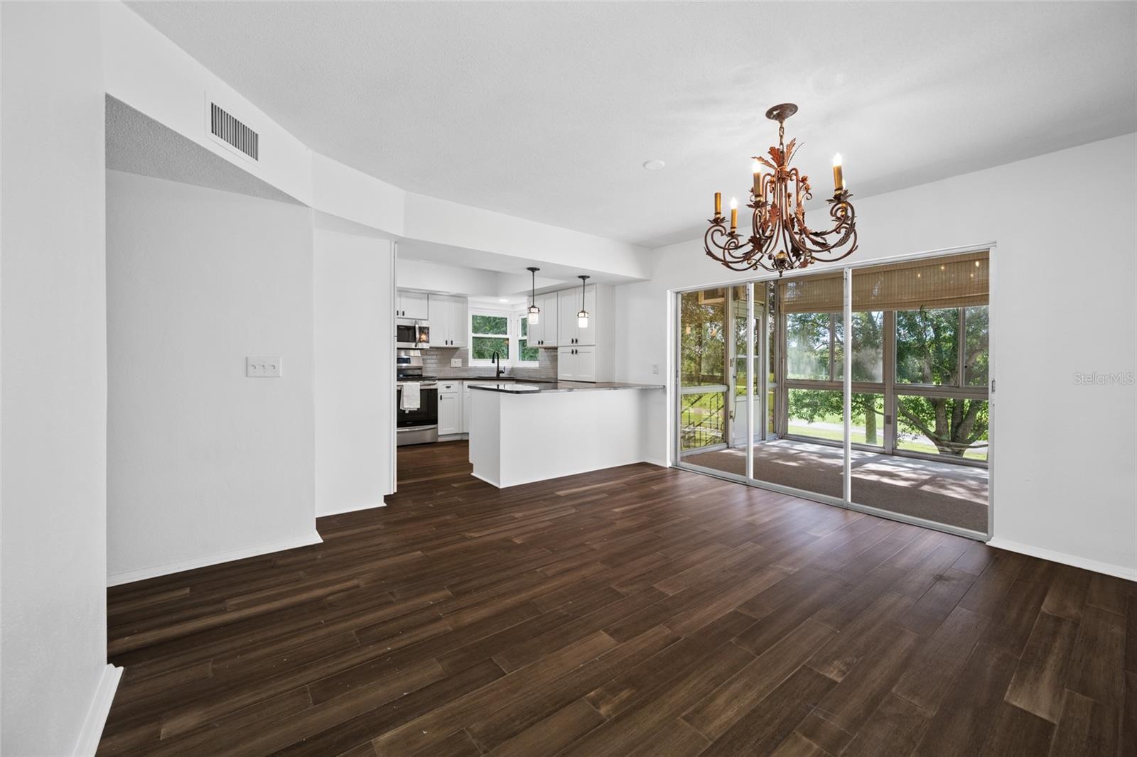 16 COUNTRY CLUB DR #16 — photo 17