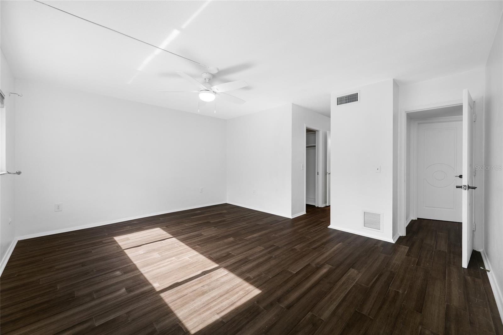 16 COUNTRY CLUB DR #16 — photo 36