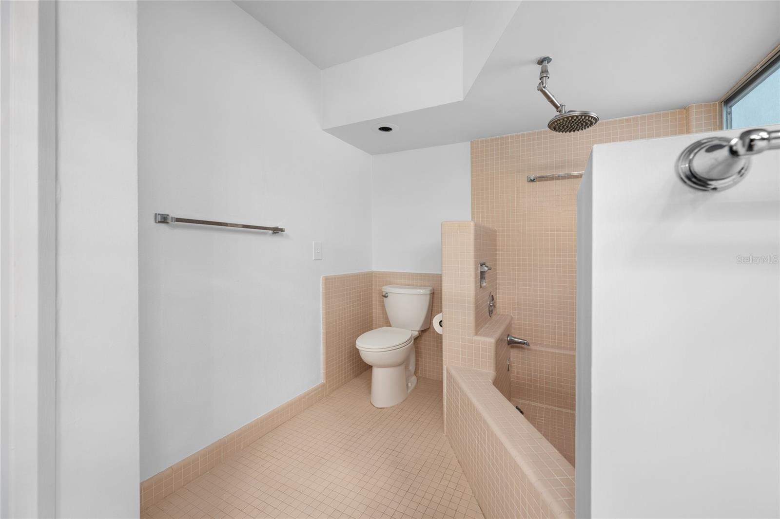 16 COUNTRY CLUB DR #16 — photo 43