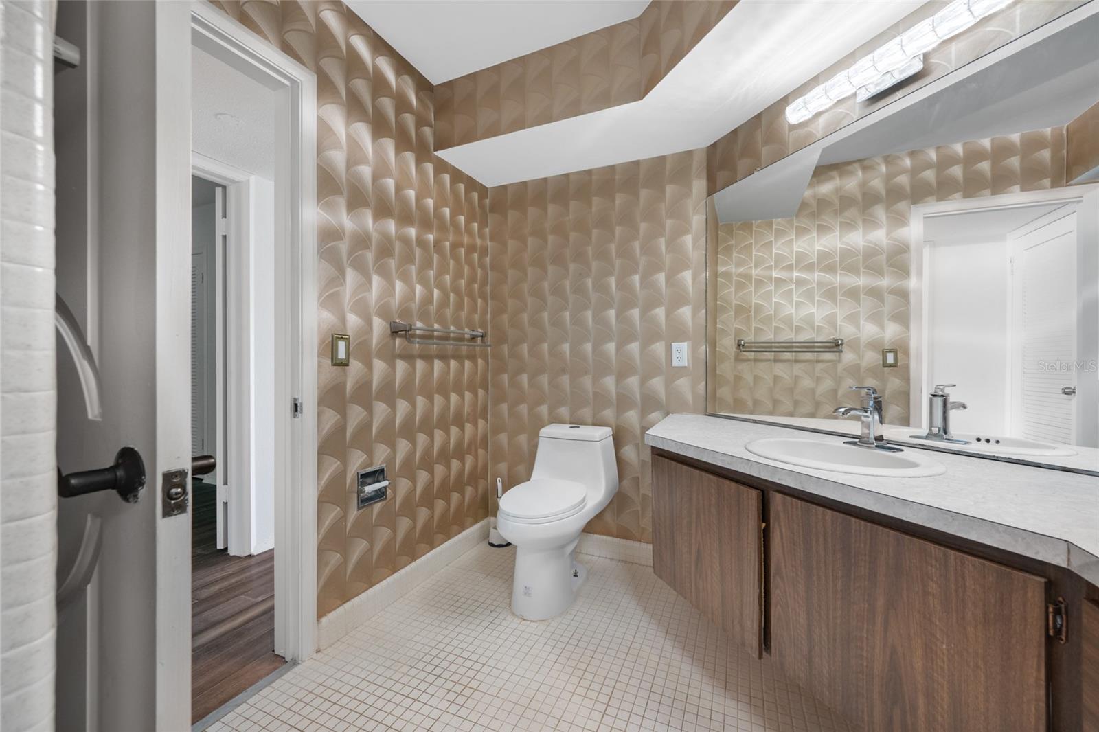 16 COUNTRY CLUB DR #16 — photo 31