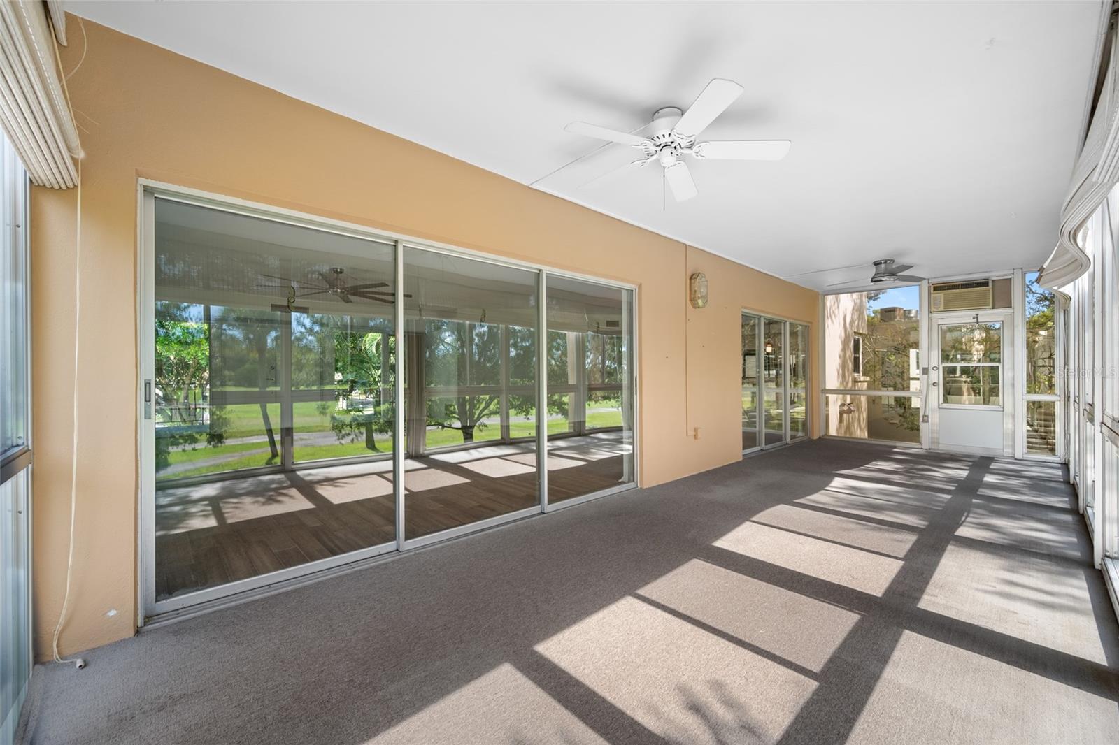 16 COUNTRY CLUB DR #16 — photo 10