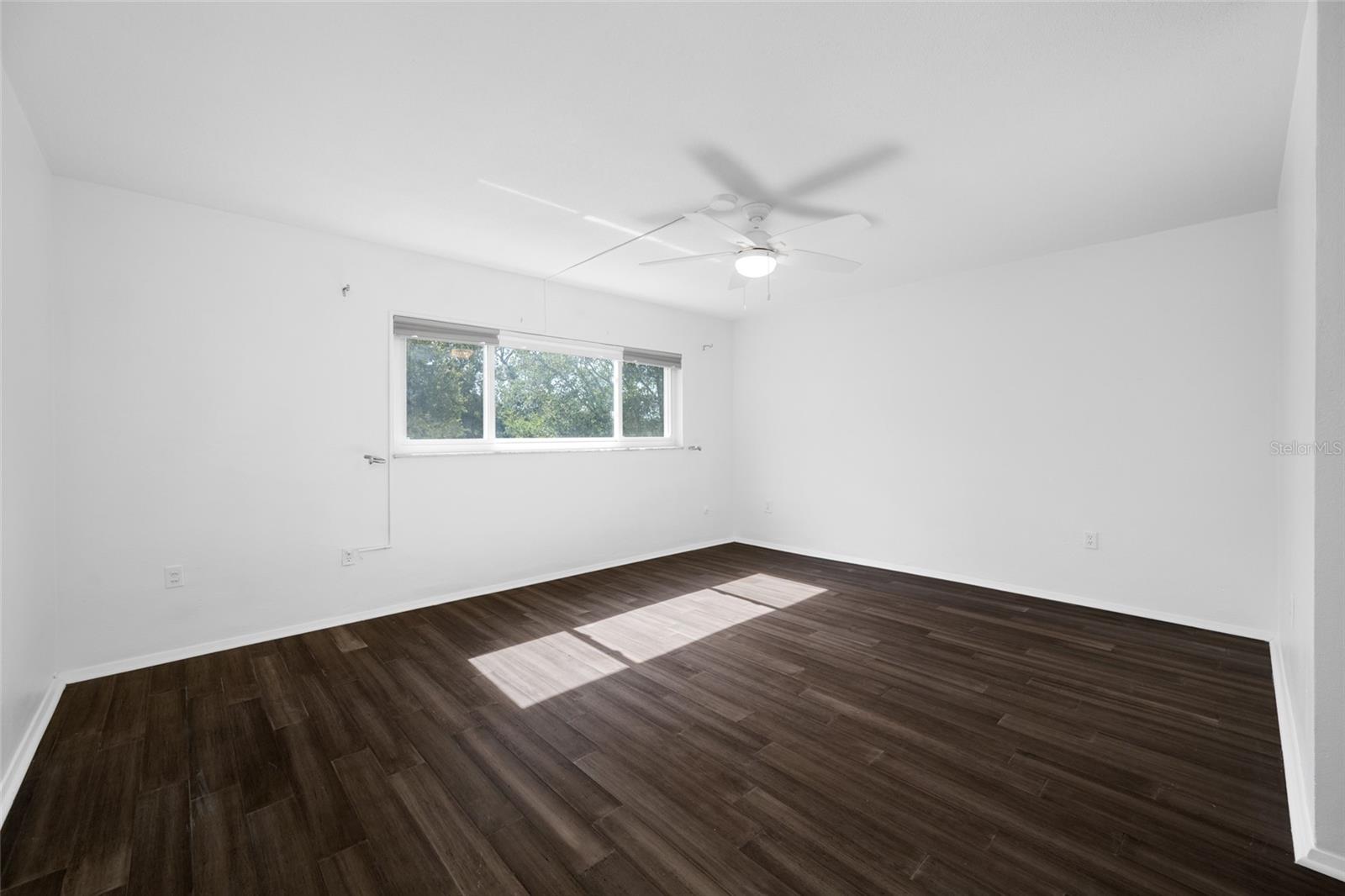 16 COUNTRY CLUB DR #16 — photo 35