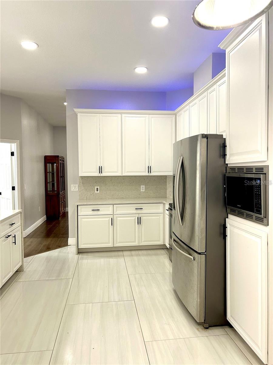 12221 ANNE KENIA DR — photo 15