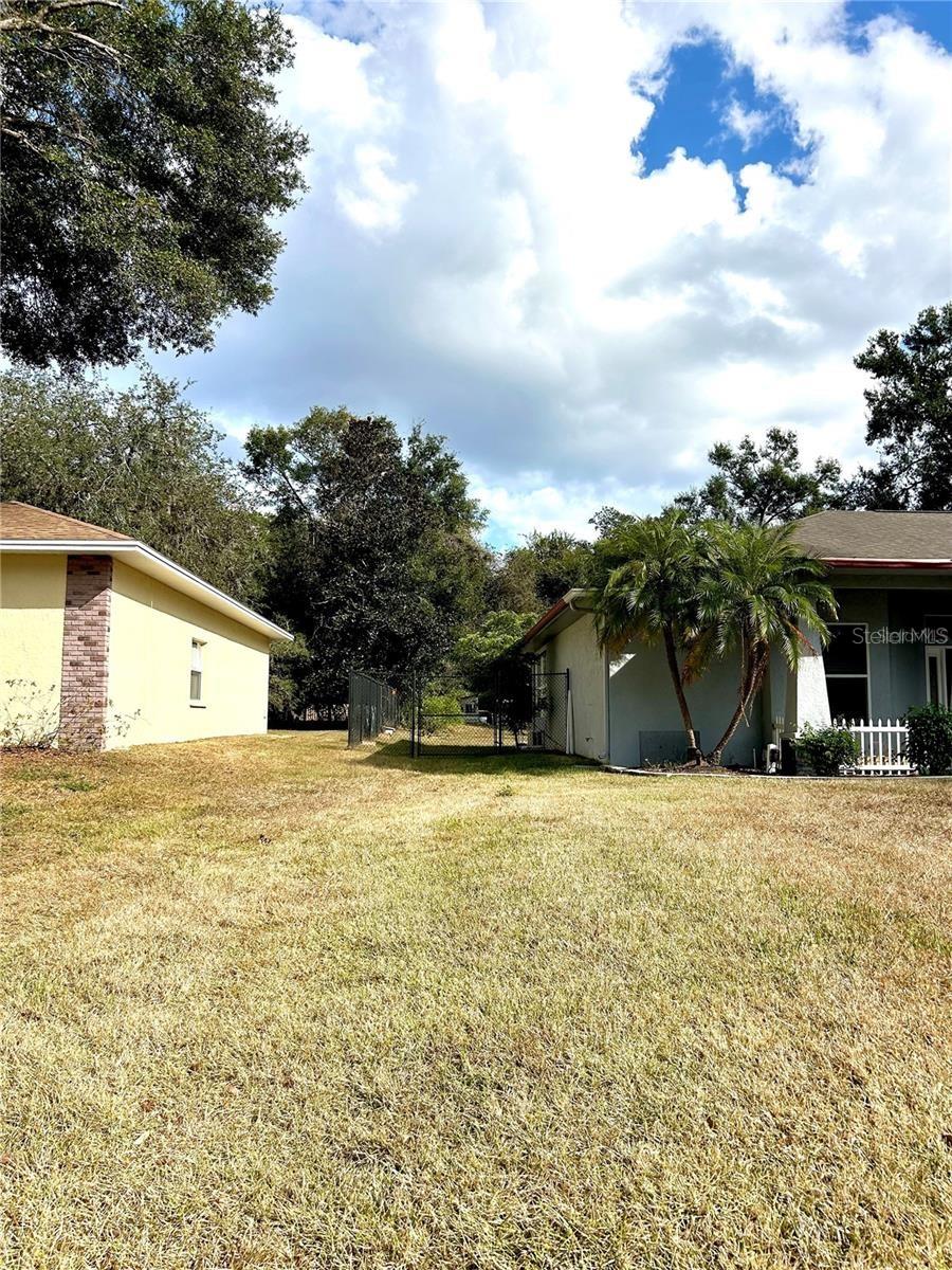 12221 ANNE KENIA DR — photo 57