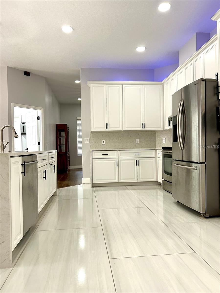 12221 ANNE KENIA DR — photo 18