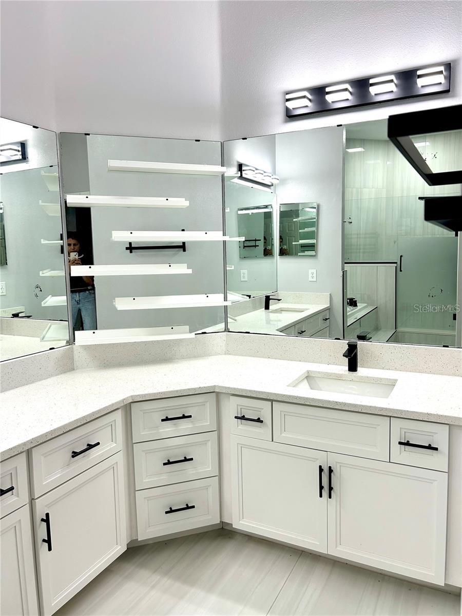 12221 ANNE KENIA DR — photo 32