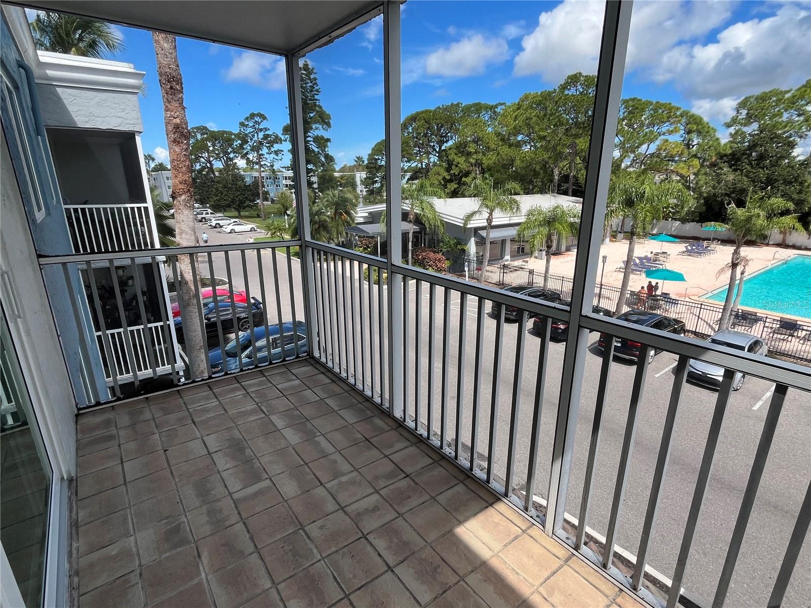 2740 COCONUT BAY LN LN #3310 (3J) — photo 6