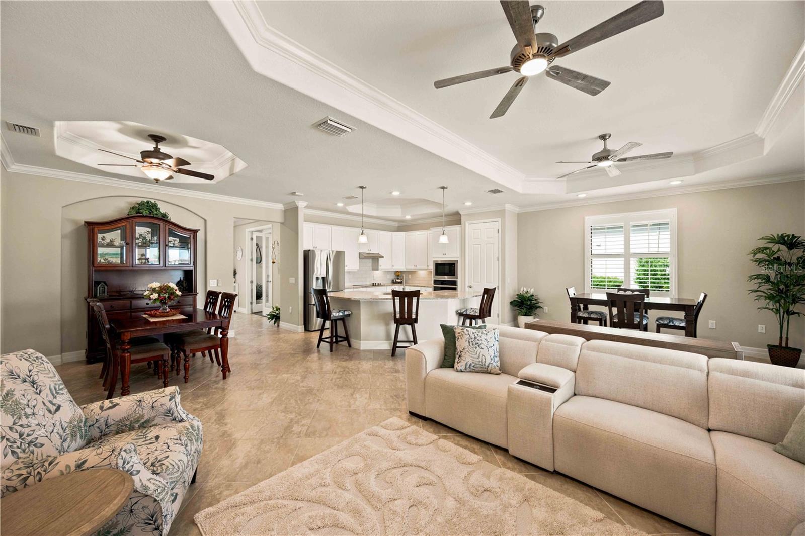 23535 WAVERLY CIR — photo 22