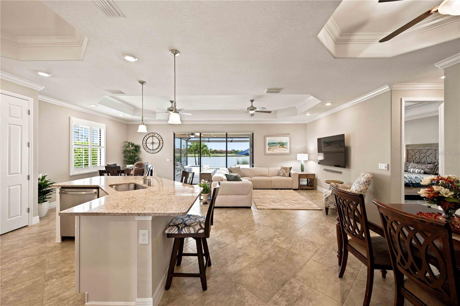 23535 WAVERLY CIR — photo 11
