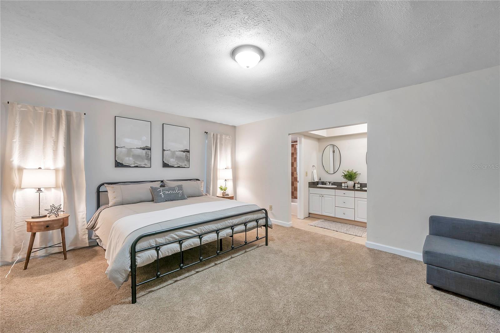 7405 WILLIAMS RD — photo 32