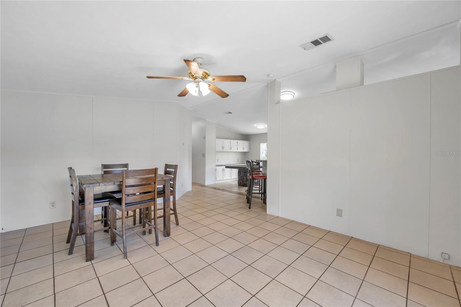 7405 WILLIAMS RD — photo 63