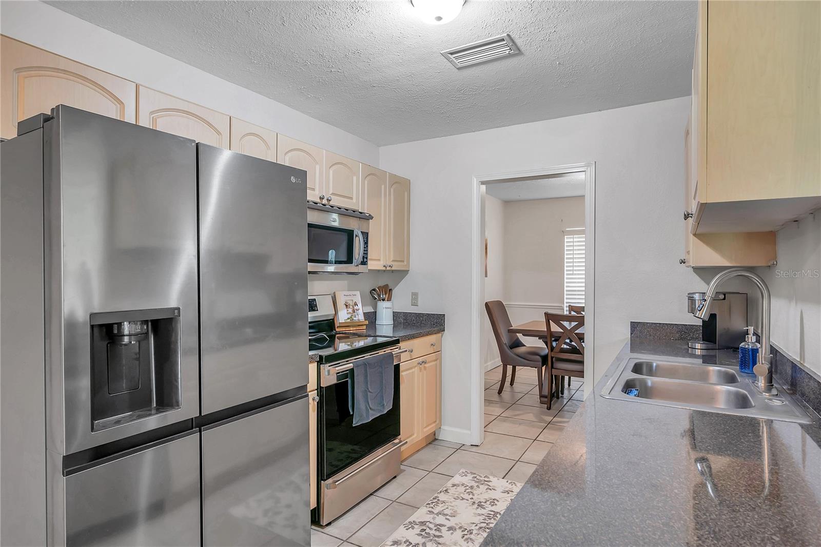 7405 WILLIAMS RD — photo 24