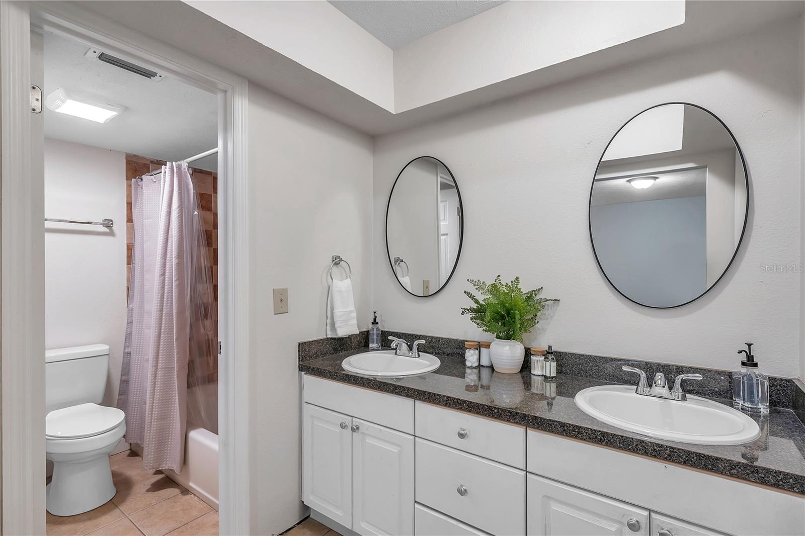 7405 WILLIAMS RD — photo 38