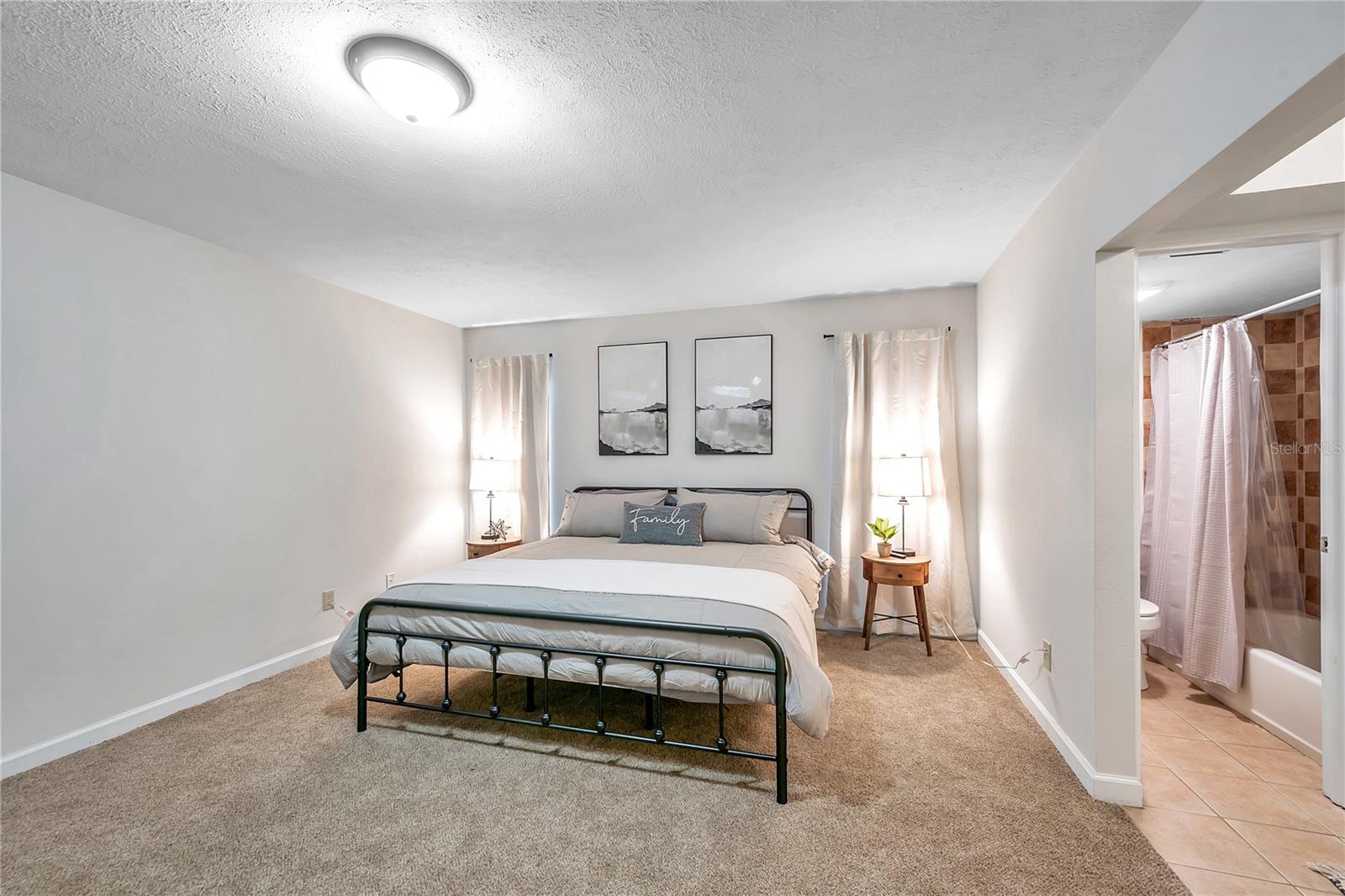 7405 WILLIAMS RD — photo 34