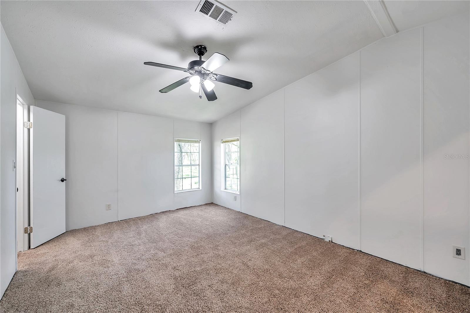 7405 WILLIAMS RD — photo 81