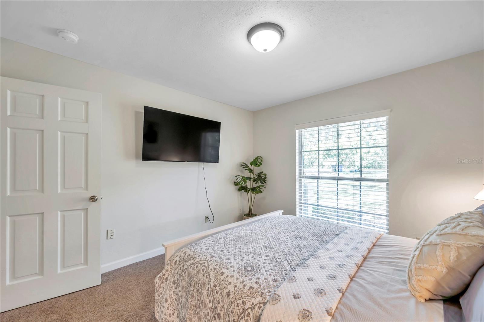 7405 WILLIAMS RD — photo 48