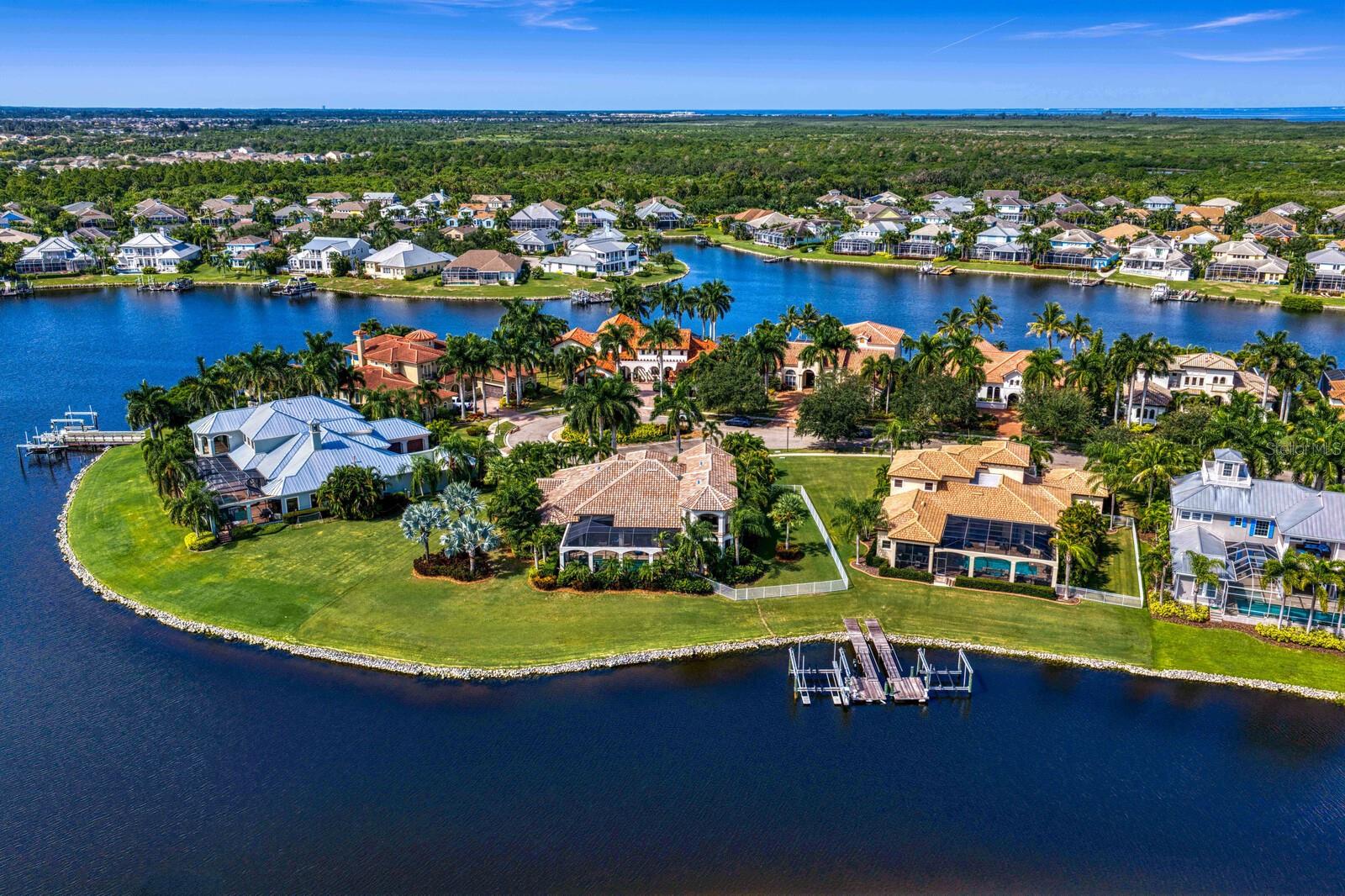 5405 TYBEE ISLAND DR — photo 40