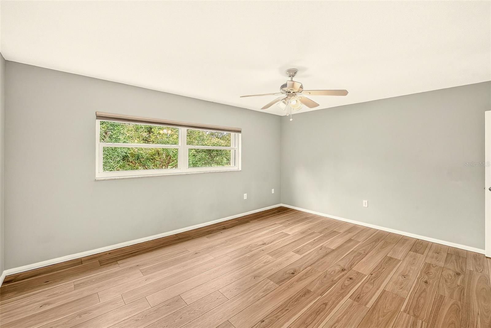25 COUNTRY CLUB DR — photo 24