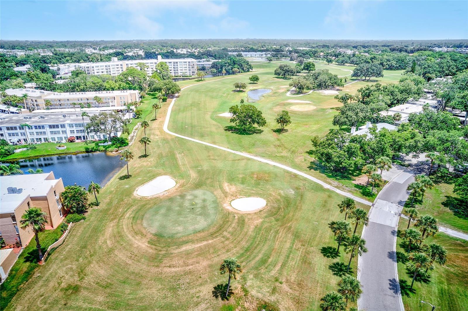 25 COUNTRY CLUB DR — photo 39