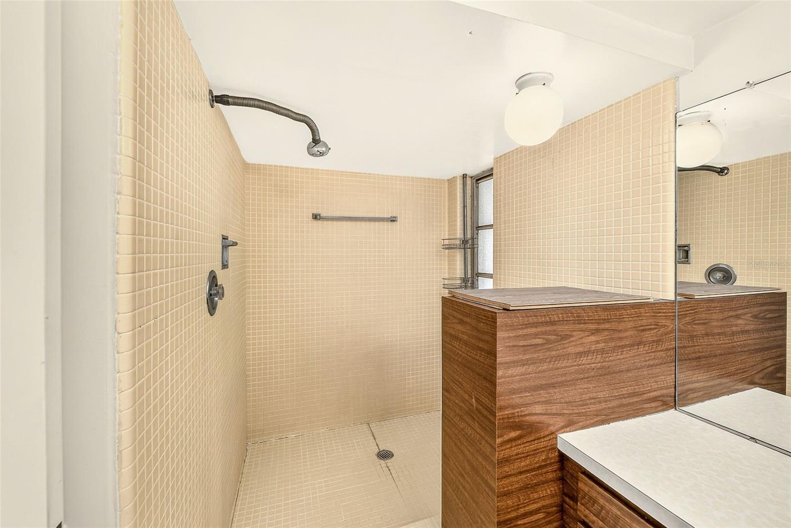25 COUNTRY CLUB DR — photo 29